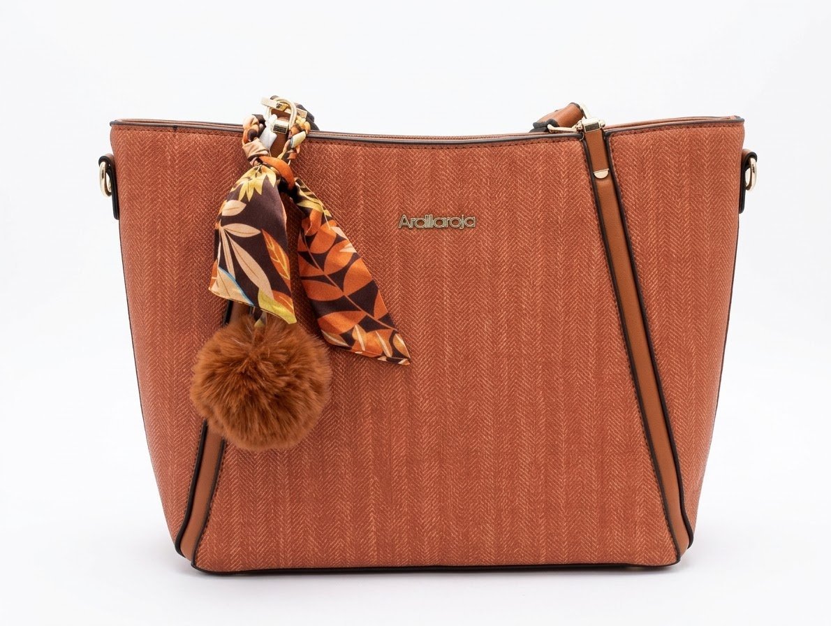 Cartera Tote Terracota con Pañuelo. Marroquinería. Punto Aparte